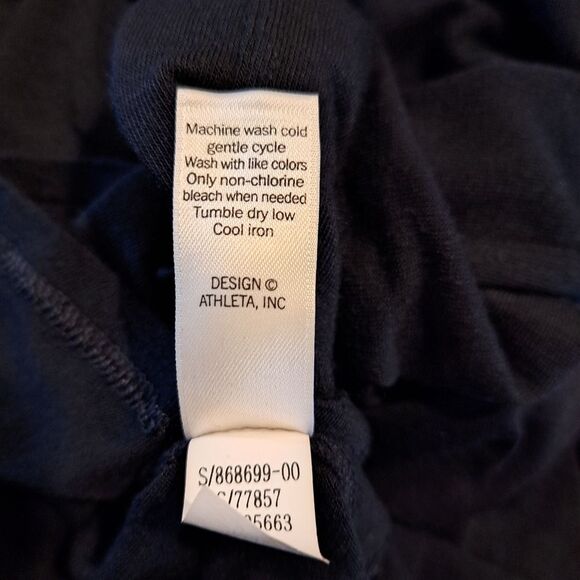 Athleta Black Sleeveless Top with Mock Turtleneck Women's size XS Athleisure - Picture 5 of 6